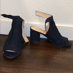 Navy blue open toe booties
